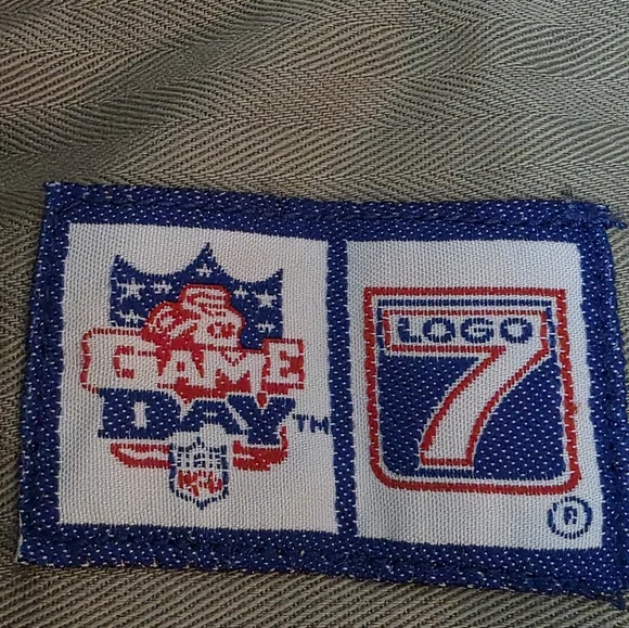 Vintage Green Bay Packers Men's Green Button Down Shirt - Picture 4 of 7